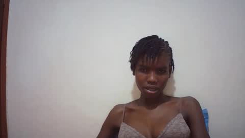 Liz online show from 05-27-26, 01:57