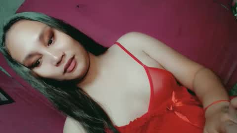 Snapshot of sweet_lover5 chatting on 10-08-25, 03:42 SWEET LOVE online show from 10-08-25, 03:42