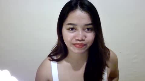 sweet_mae28xx online show from 04-20-26, 01:14