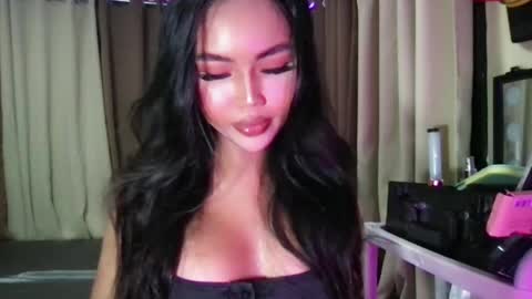 Snapshot of sweet_maleia69 chatting on 07-16-26, 06:19 Maleia online show from 07-16-26, 06:19