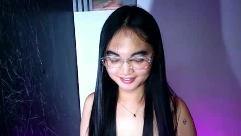 Snapshot of sweet_mariax chatting on 11-22-25, 05:17 Maria Stella online show from 11-22-25, 05:17