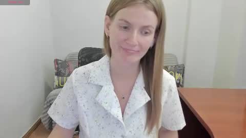 Snapshot of sweet_melody_of_ur_heart chatting on 07-01-26, 04:29 Mila online show from 07-01-26, 04:29