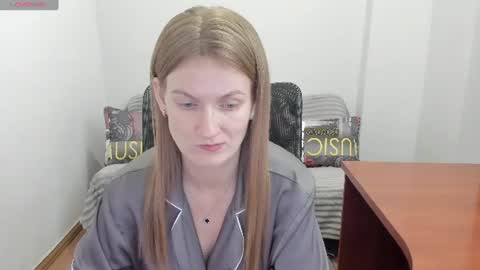 Snapshot of sweet_melody_of_ur_heart chatting on 07-07-26, 05:50 Mila online show from 07-07-26, 05:50