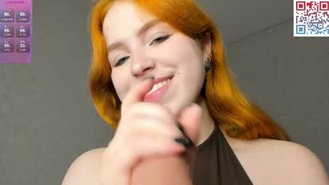 Mia online show from 10-17-25, 02:08