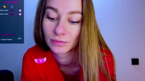 Mia online show from 04-14-26, 11:38