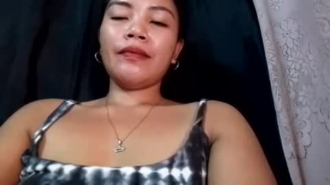 sweet_mika24 online show from 05-19-26, 11:22