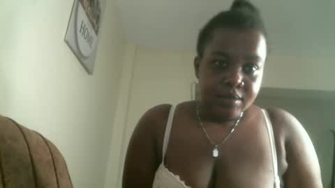 sweet_moh8 online show from 10-25-25, 07:16