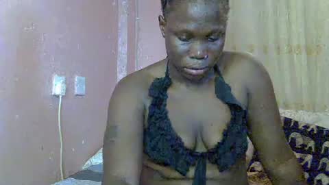 Snapshot of sweet_monalisa93 chatting on 02-22-26, 07:29 Lisa online show from 02-22-26, 07:29