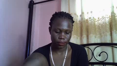 Snapshot of sweet_monalisa93 chatting on 06-17-26, 07:55 Lisa online show from 06-17-26, 07:55