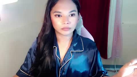 Snapshot of sweet_moonlight69 chatting on 07-12-26, 04:20 sweet_moonlight69 online show from 07-12-26, 04:20