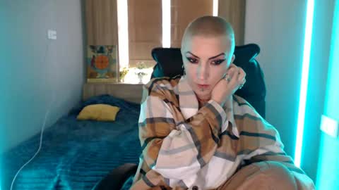 Snapshot of sweet_n_strong chatting on 04-27-26, 05:16 sweet_n_strong online show from 04-27-26, 05:16