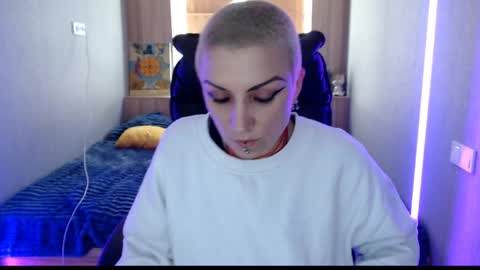 Snapshot of sweet_n_strong chatting on 05-07-26, 11:15 sweet_n_strong online show from 05-07-26, 11:15