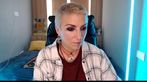 Snapshot of sweet_n_strong chatting on 06-05-26, 10:54 sweet_n_strong online show from 06-05-26, 10:54