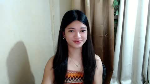 sweet_nylia online show from 07-21-26, 12:02