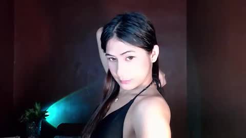 sweet_paprikaxx online show from 04-23-26, 01:46