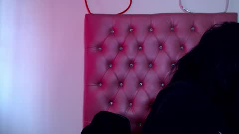 Snapshot of sweet_poison_666 chatting on 11-28-25, 05:04 sweet_poison_666 online show from 11-28-25, 05:04