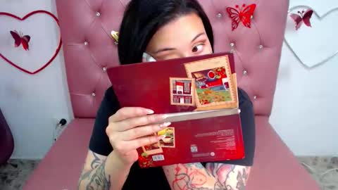 Snapshot of sweet_poison_666 chatting on 12-13-25, 09:53 sweet_poison_666 online show from 12-13-25, 09:53