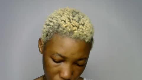 sweet girl online show from 06-28-26, 04:18