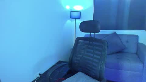 Snapshot of sweet_scarllet12 chatting on 03-05-25, 08:54 SCARLLET online show from 03-05-25, 08:54