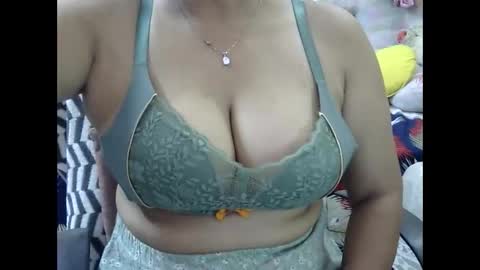 Snapshot of sweet_shivani chatting on 05-21-26, 07:04 sweet_shivani online show from 05-21-26, 07:04