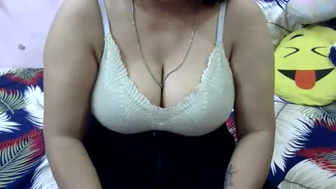 Snapshot of sweet_shivani chatting on 05-28-26, 08:44 sweet_shivani online show from 05-28-26, 08:44