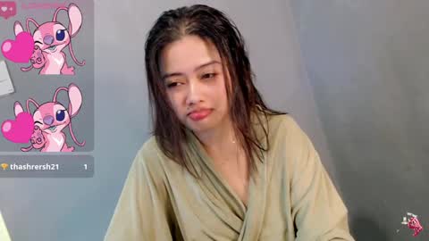 Snapshot of sweet_sirenxx chatting on 12-02-24, 11:23 Leah online show from 12-02-24, 11:23