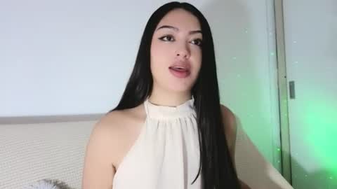 sweet_sophie_7 online show from 07-05-26, 12:39