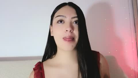 sweet_sophie_7 online show from 07-06-26, 01:35