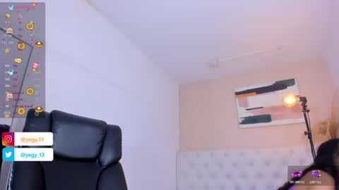 Yeileen online show from 07-28-26, 11:58