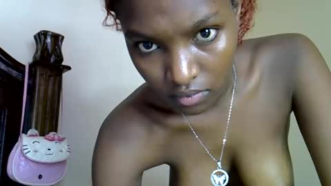 Snapshot of sweet_strawberina chatting on 03-27-26, 10:04 sweet_strawberina online show from 03-27-26, 10:04