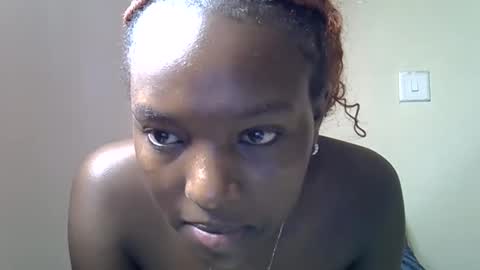 Snapshot of sweet_strawberina chatting on 03-30-26, 05:19 sweet_strawberina online show from 03-30-26, 05:19