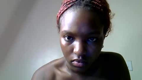 Snapshot of sweet_strawberina chatting on 03-31-26, 02:57 sweet_strawberina online show from 03-31-26, 02:57