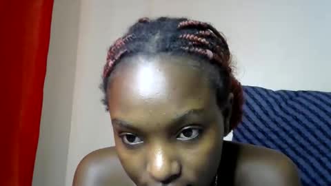 Snapshot of sweet_strawberina chatting on 04-14-26, 08:42 sweet_strawberina online show from 04-14-26, 08:42