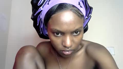 Snapshot of sweet_strawberina chatting on 05-17-26, 08:12 sweet_strawberina online show from 05-17-26, 08:12
