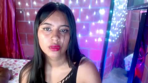 susy 222 online show from 01-19-25, 02:04