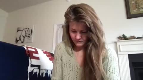 Snapshot of sweet_truffle chatting on 07-25-26, 12:58 Heidi Brenner - Please check bio for schedule FAQ online show from 07-25-26, 12:58