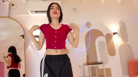 Valentine online show from 07-26-26, 11:50