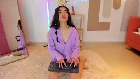 Valentine online show from 07-28-26, 07:39