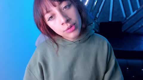 sweet_venus4 online show from 02-01-25, 01:34