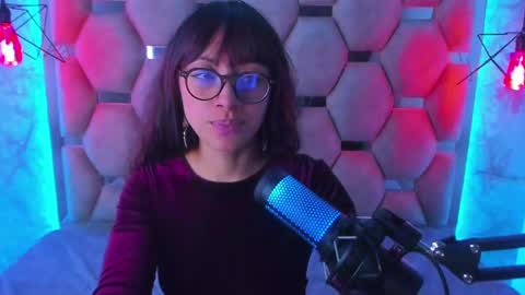 sweet_venus4 online show from 02-20-25, 05:29