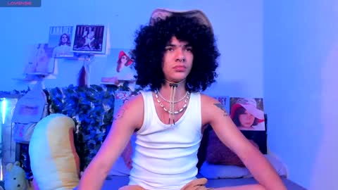 Steven independent model online show from 12-13-24, 04:05