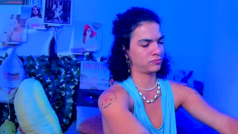 Steven independent model online show from 12-17-24, 03:17