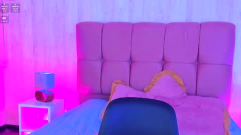 Snapshot of sweet_wolff_ chatting on 06-11-26, 01:53 sweet wolf online show from 06-11-26, 01:53