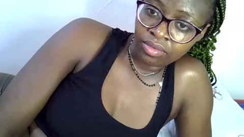 sweet_zarah online show from 05-11-26, 04:04