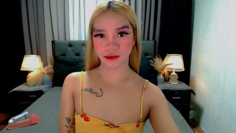 bea takashi  online show from 04-30-26, 09:37