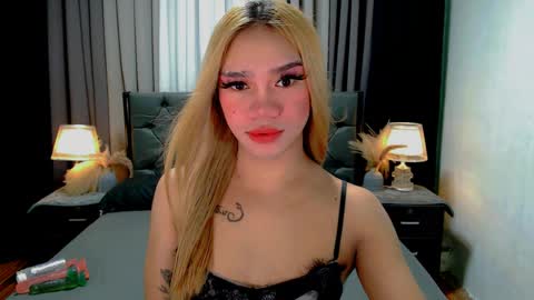 bea takashi  online show from 05-19-26, 09:37