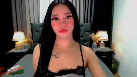 bea takashi  online show from 05-24-26, 11:26