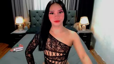 bea takashi  online show from 06-03-26, 09:23