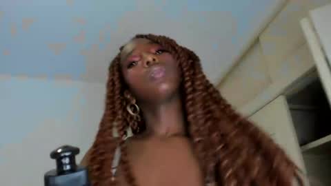 Snapshot of sweetafrican_squirt chatting on 05-12-26, 03:03 sweetafrican_squirt online show from 05-12-26, 03:03