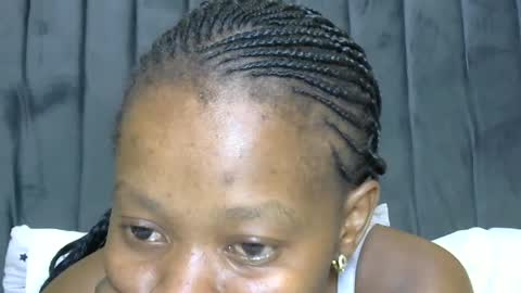 Snapshot of sweetalianah chatting on 06-14-26, 06:37 LIANAH online show from 06-14-26, 06:37